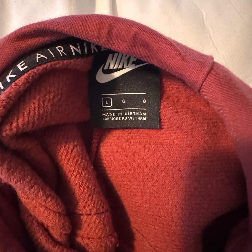 Nike Men's Burgundy Crewneck Sweater - Picture 2 of 2
